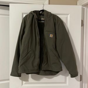 Men’s heavyweight Sherpa lined Olive Carhartt jacket! Size Large!